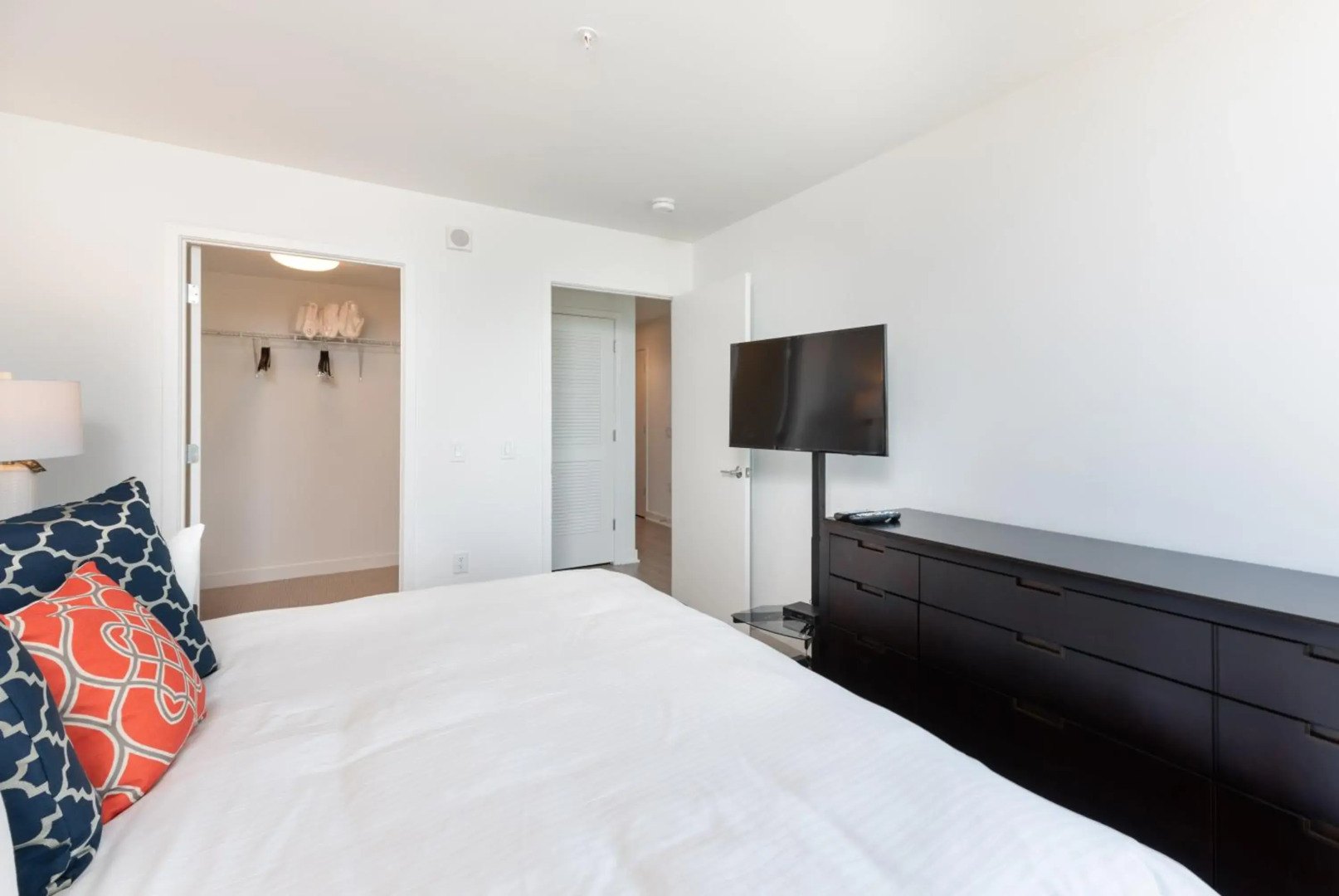 Global Luxury Suites at Reston Town Center