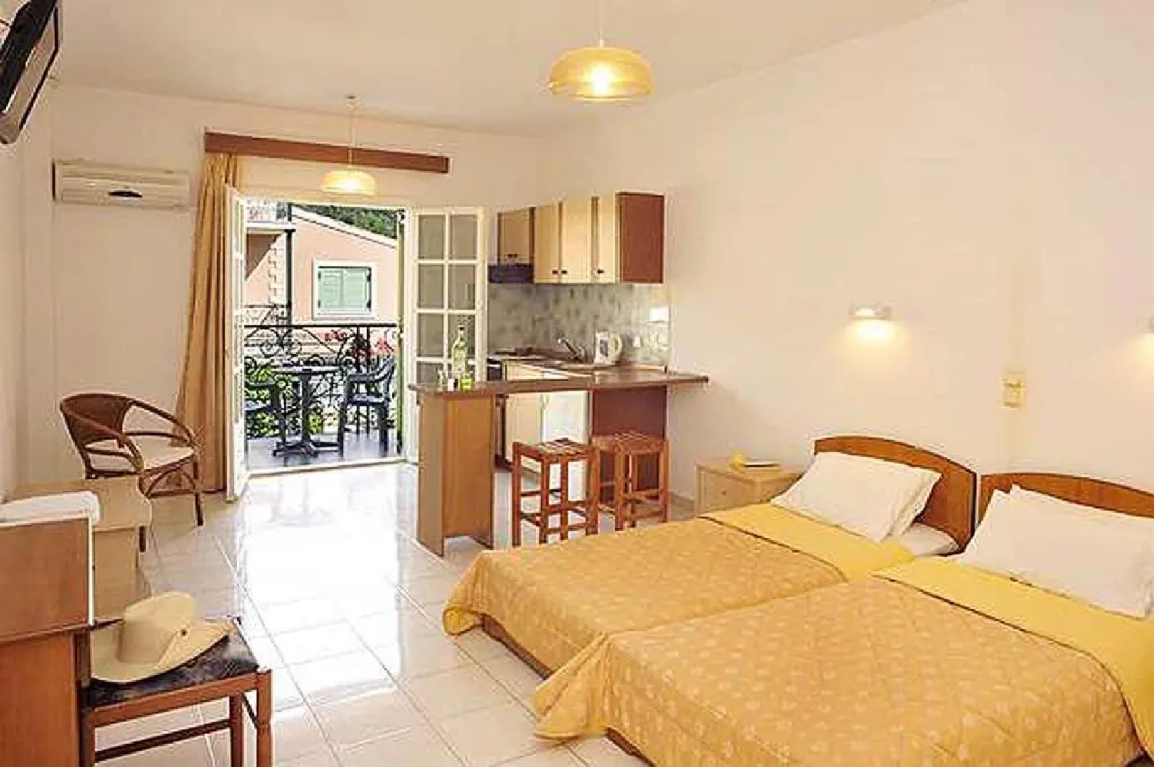 Philippos Apartments