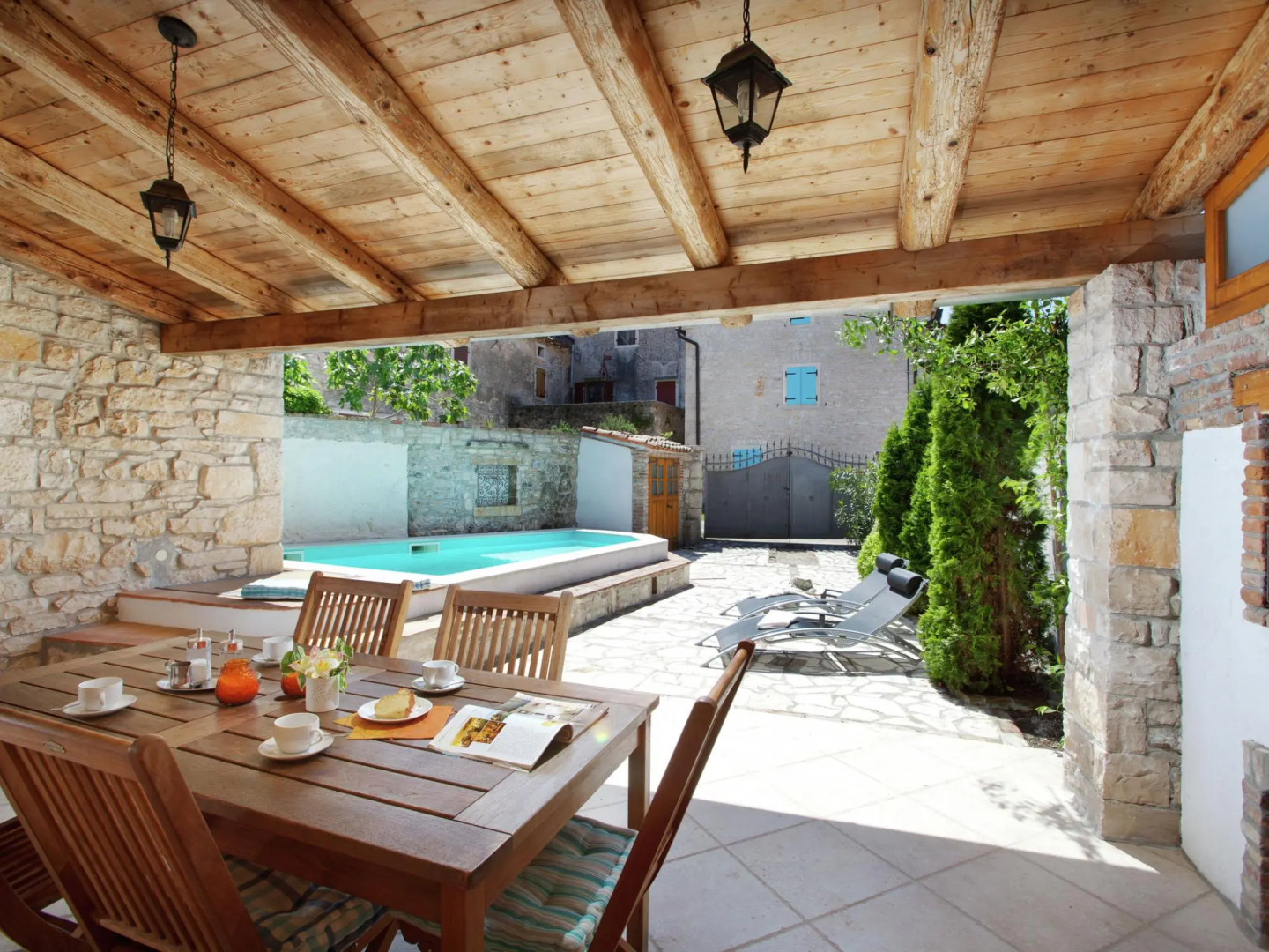 Luxurious Holiday Home in Barban With Private Pool