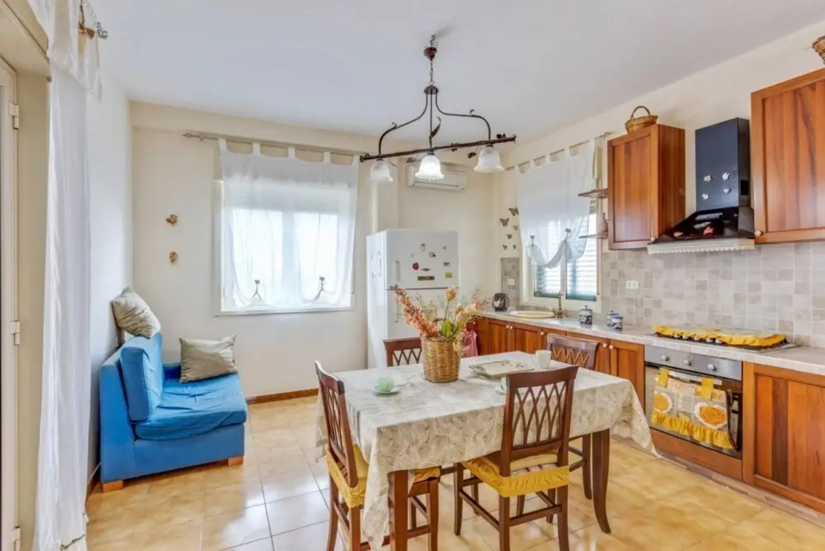 Pedara Lovely Flat with Terrace