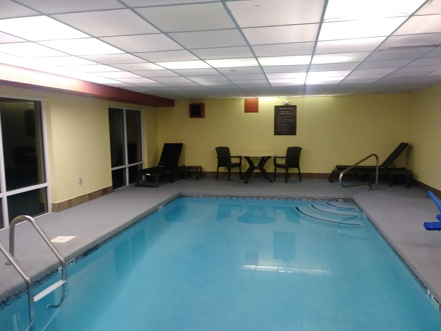 Comfort Inn & Suites Macon North I-75