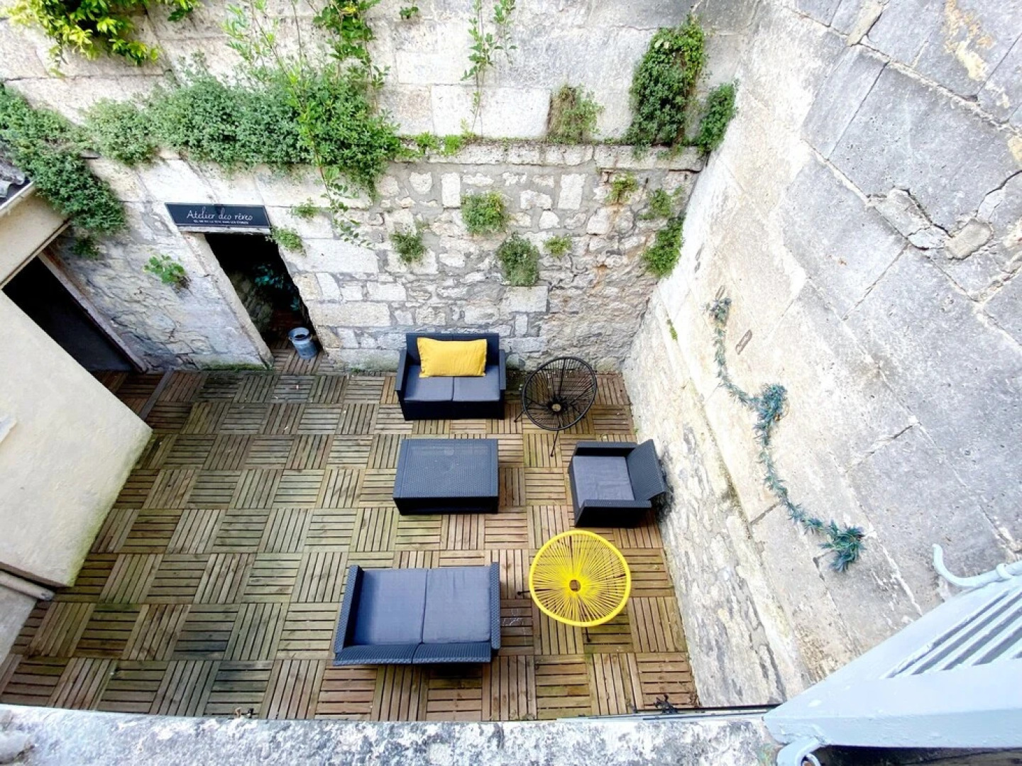 Grande Maison de Ville Rénovée Avec Cour Intérieure