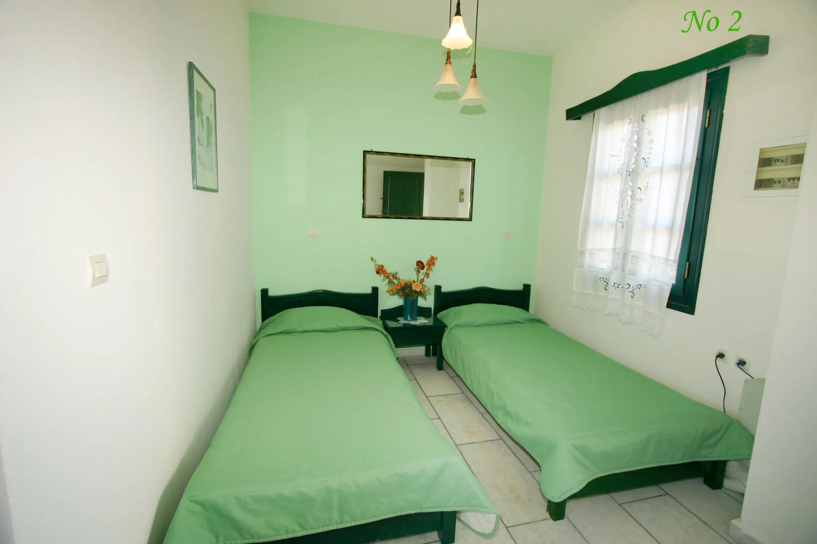 Studios Vrettos Beachfront Hotel