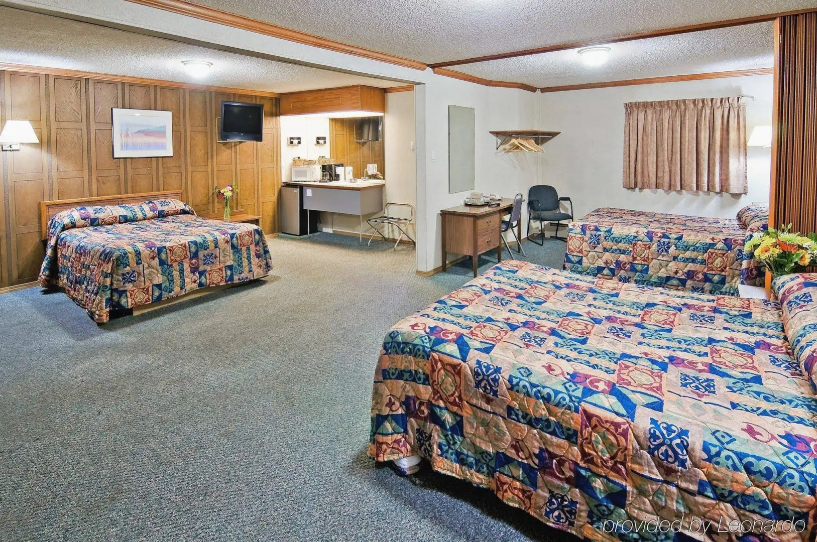 Canadas Best Value Inn