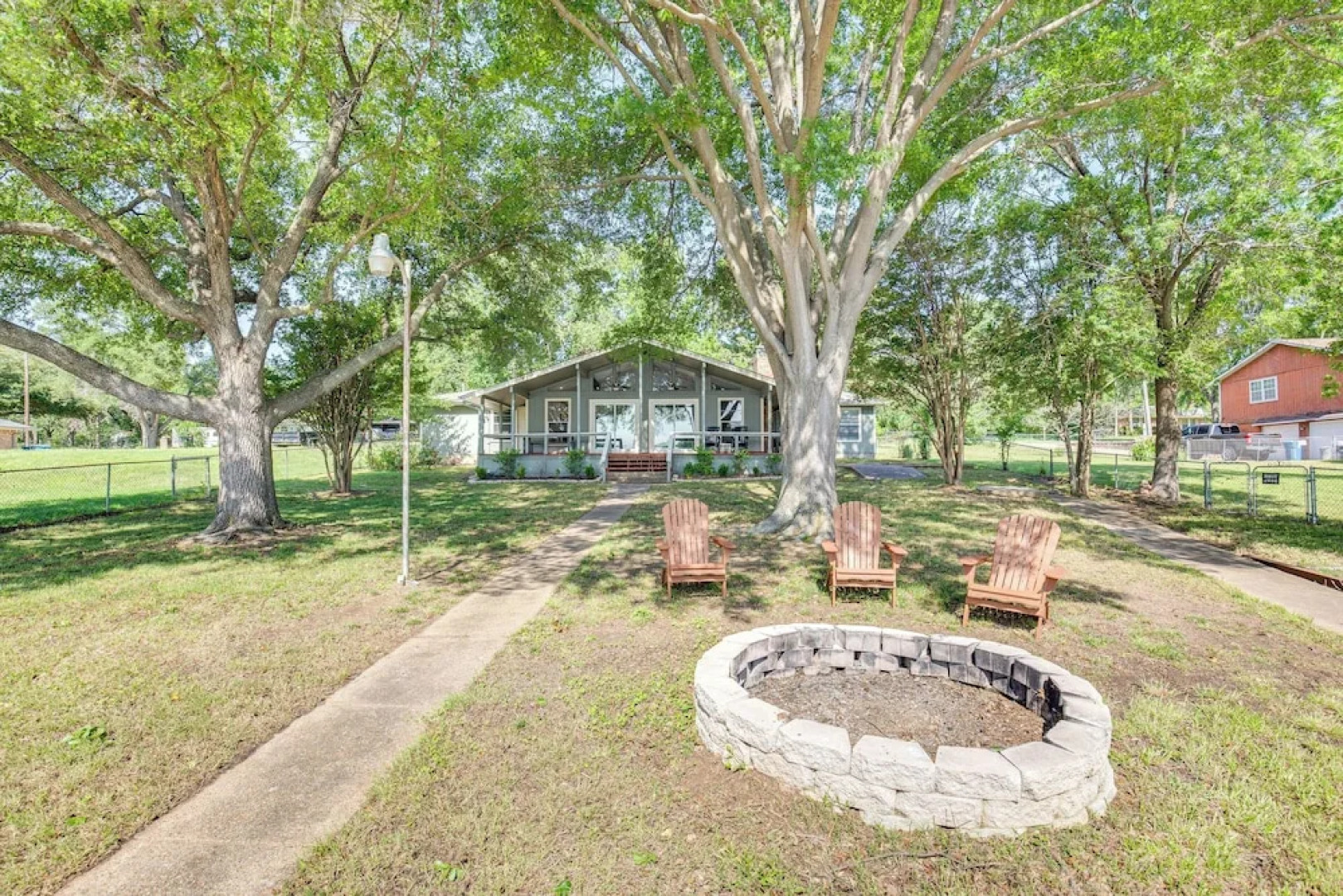 Private Dock & Fire Pit: Cedar Creek Reservoir Gem