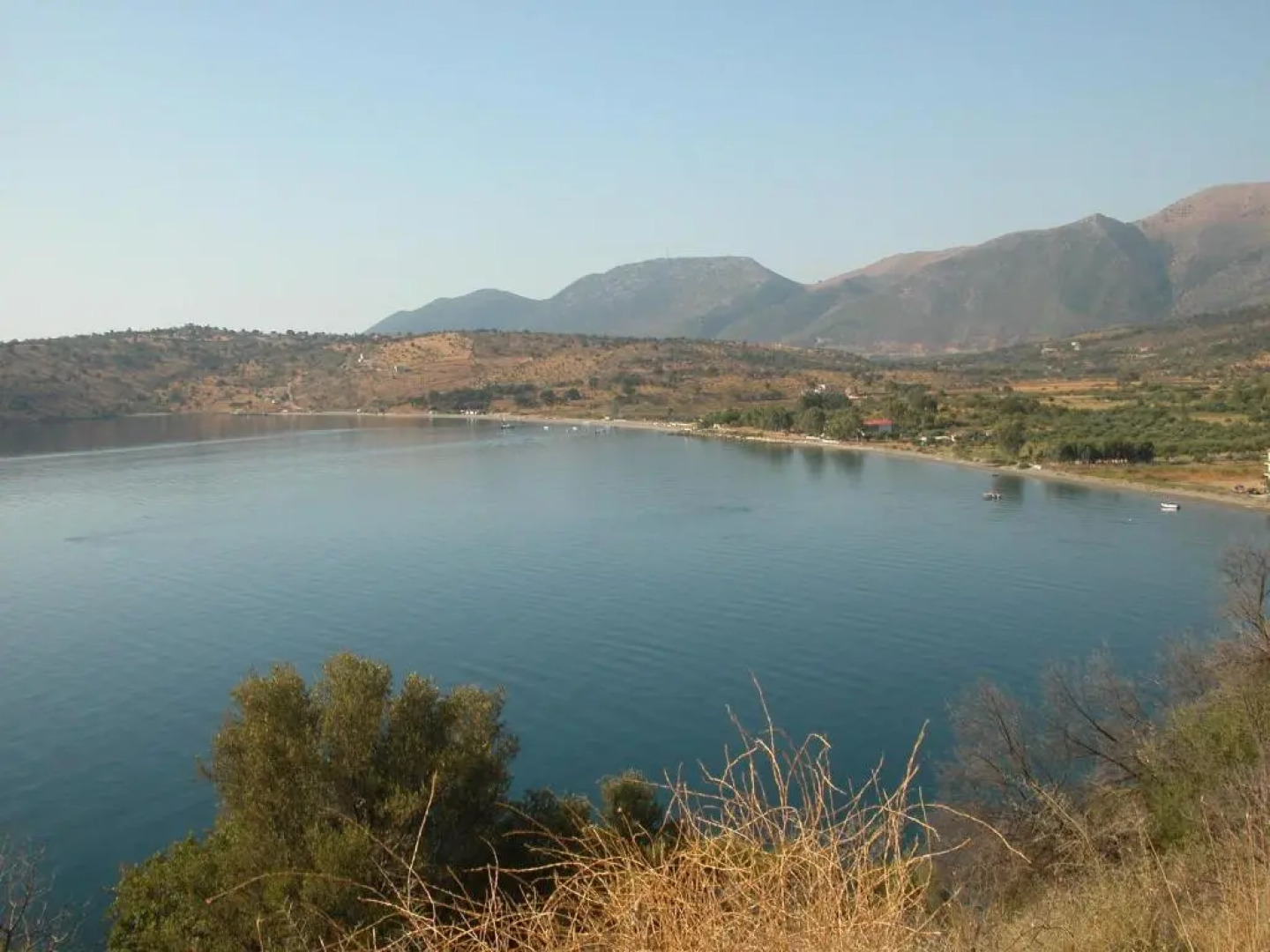 Traditional Stone House - Individual - 4-8 persons