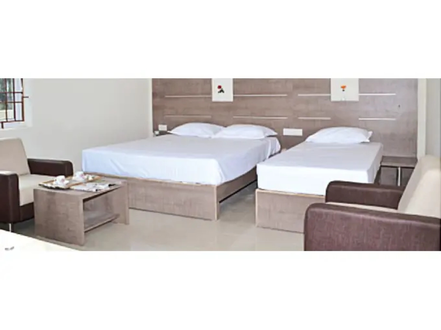 Hotel Kanakabhishegam