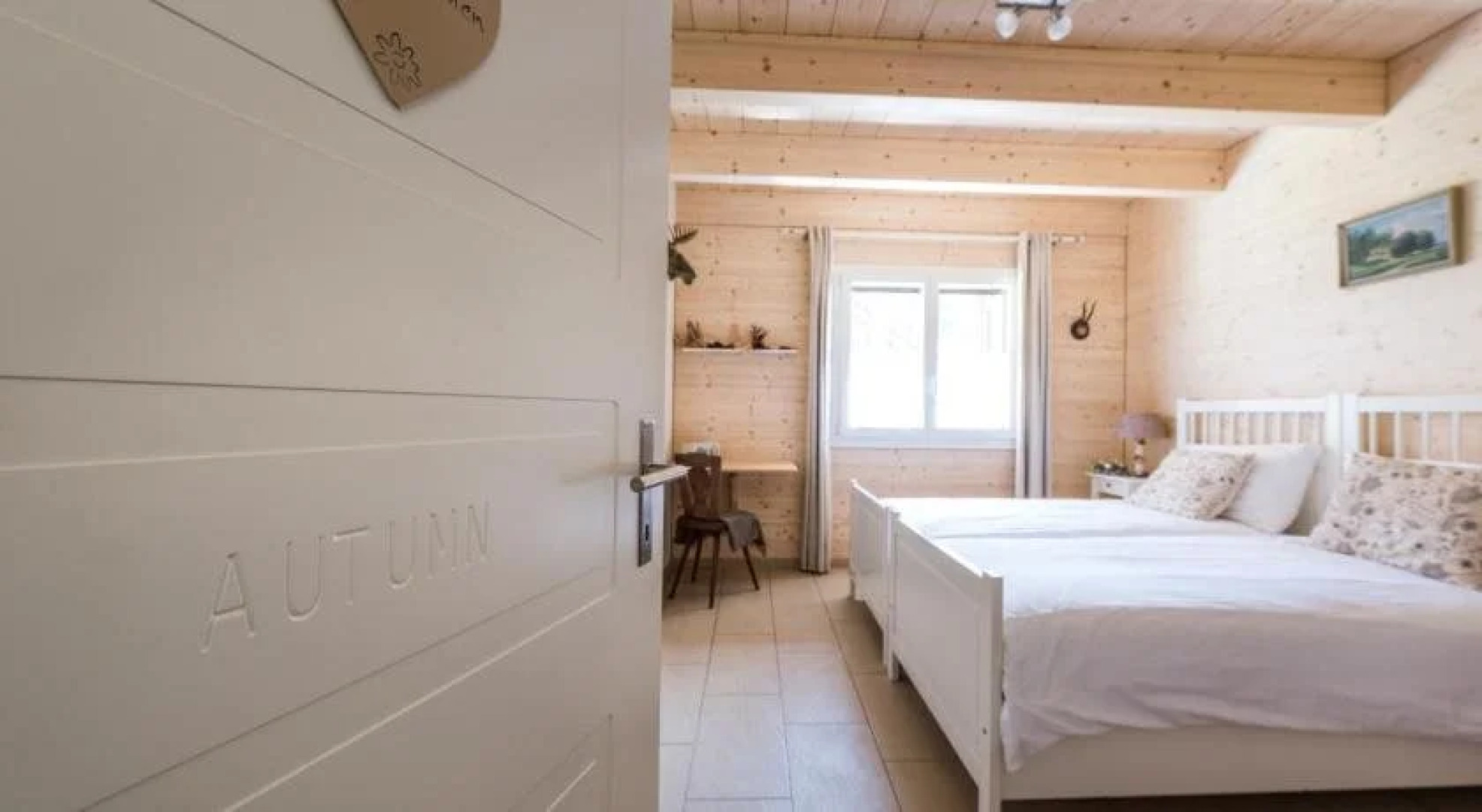 Bed & Breakfast Swiss Seasons