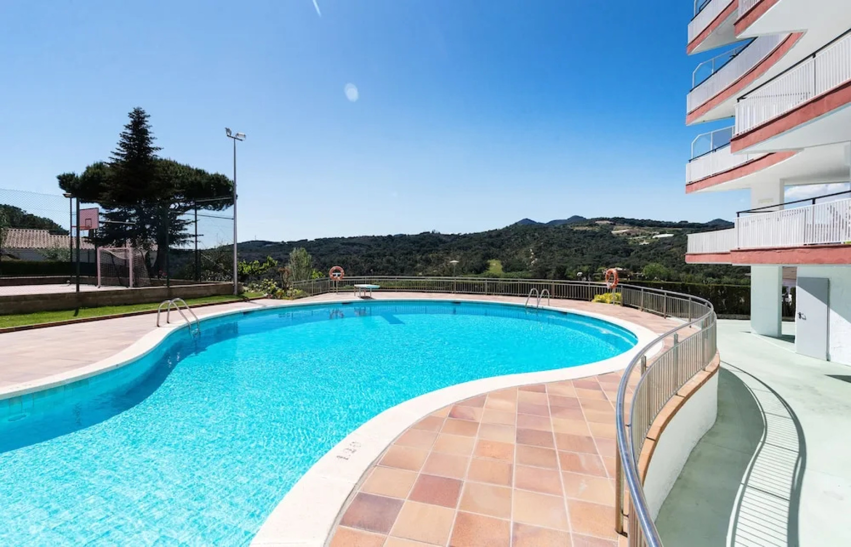 Modern flat  Pool and Tennis area