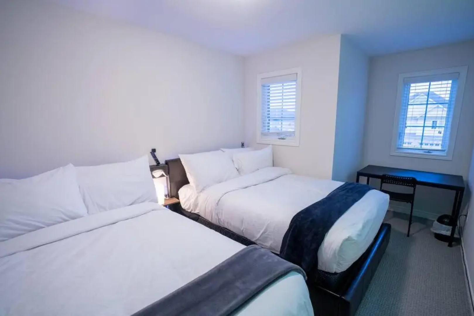 8 BEDS The Central - 15 Mins To The Falls