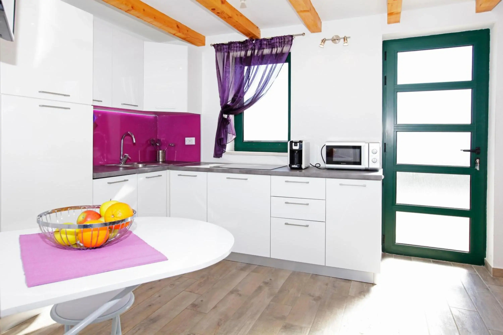 Holiday home Nina