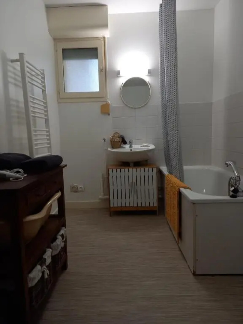 Appart plein centre, balcon, 4 personnes