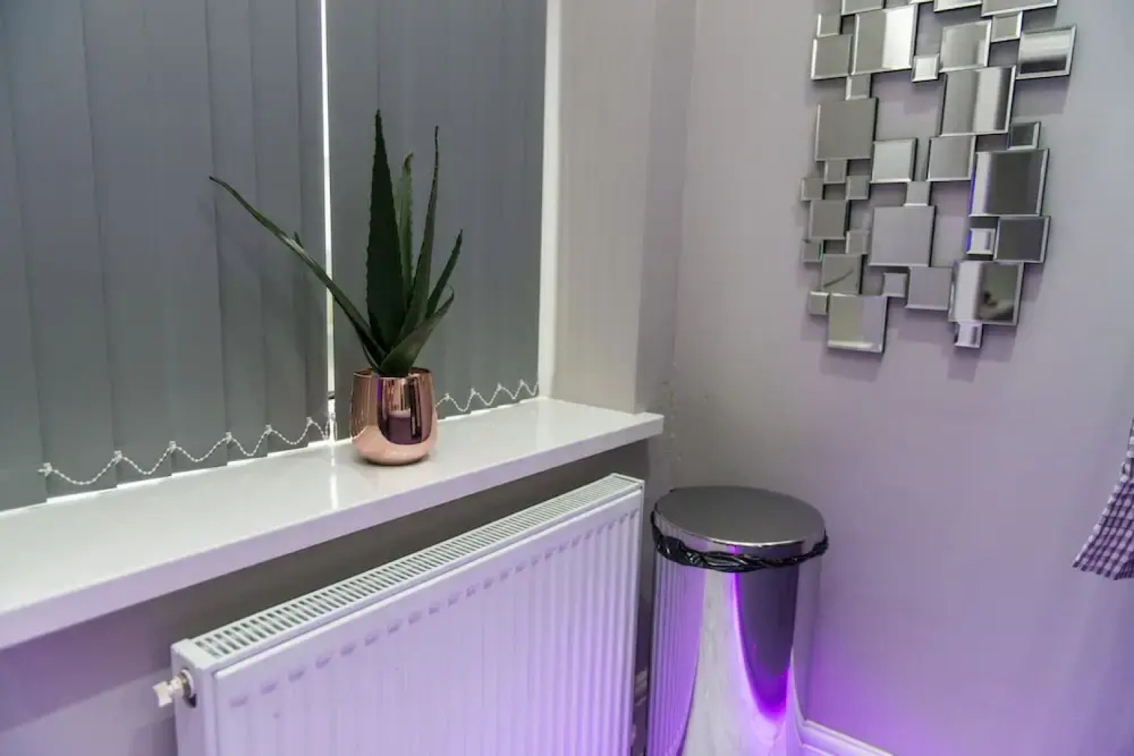 Aphrodite Suites Huddersfield