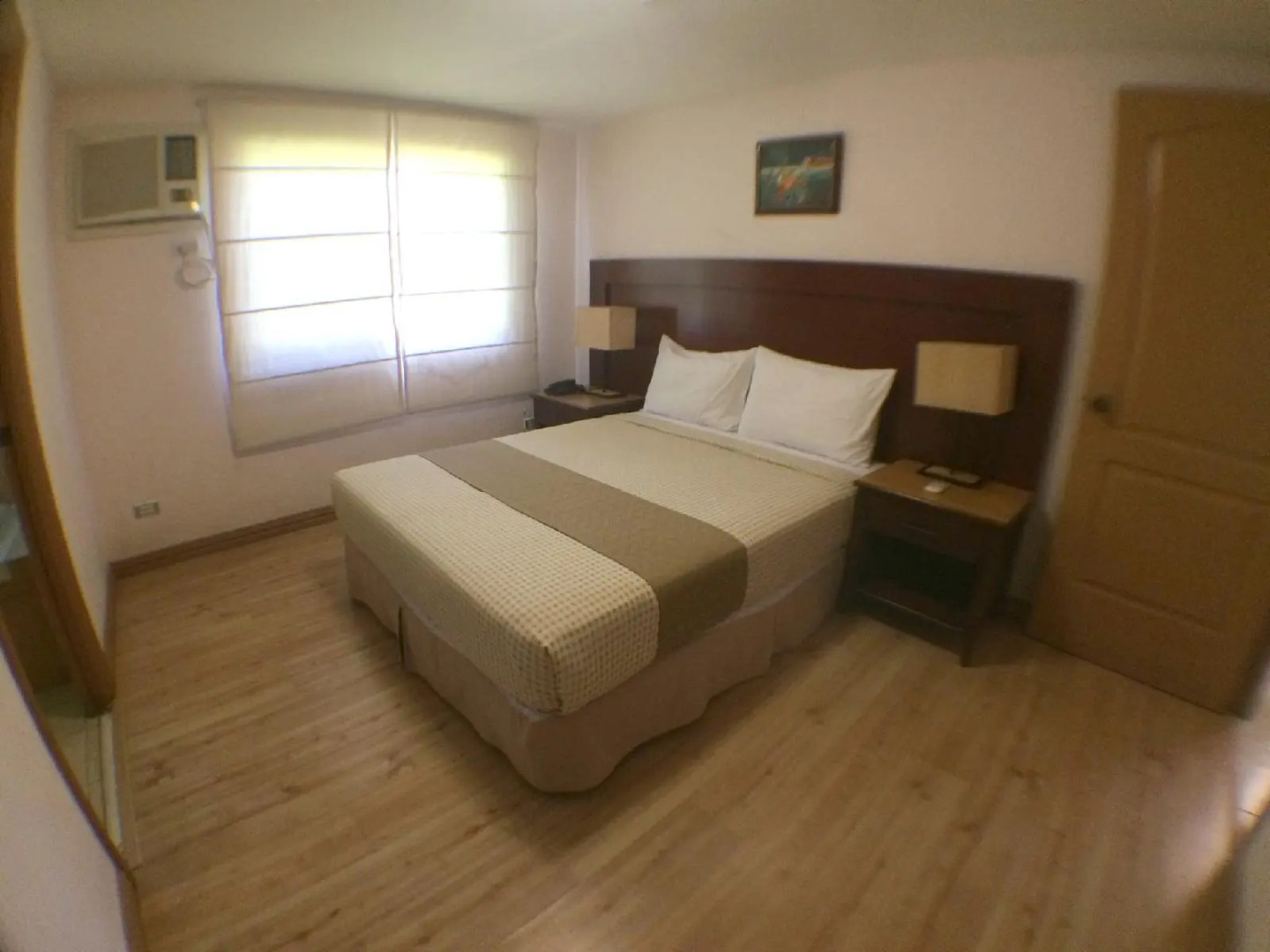 Subic Holiday Villas