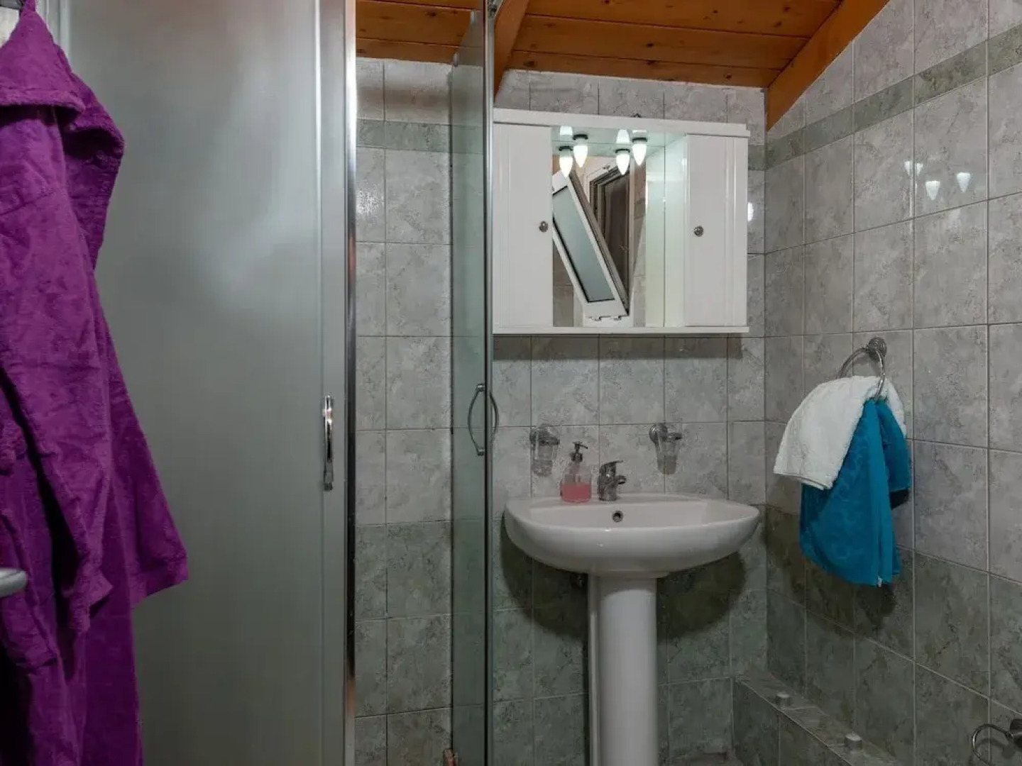 Villa in Zakynthos With Private Pool & Views