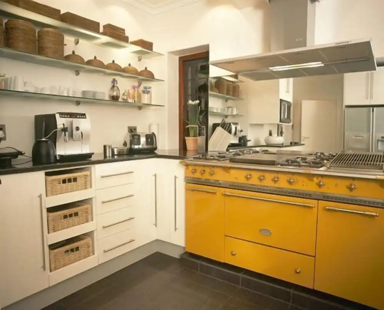 Villa Honeywood Guest House