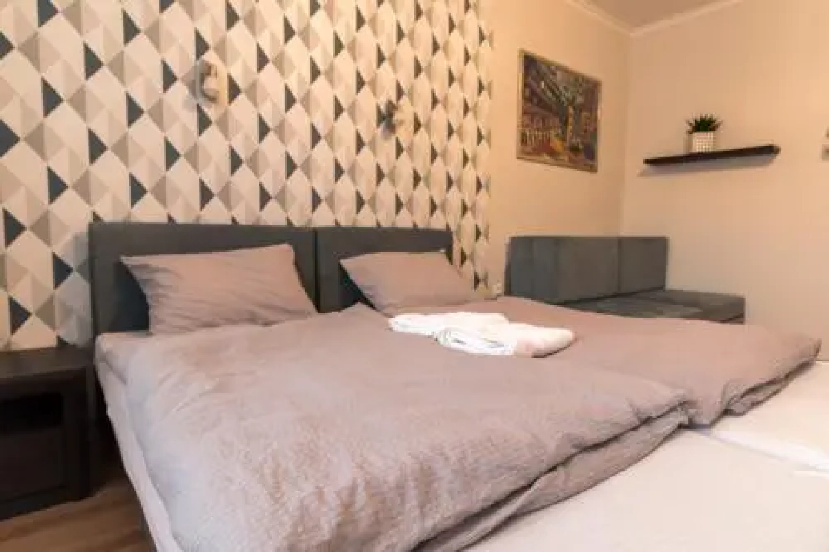 Weninger Apartman Lakas