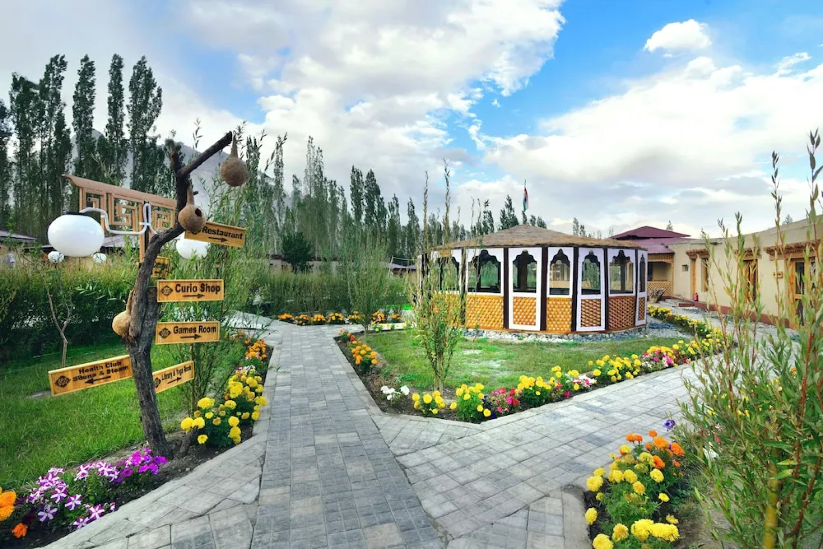 White Sands Resort- Best Resort in NUBRA
