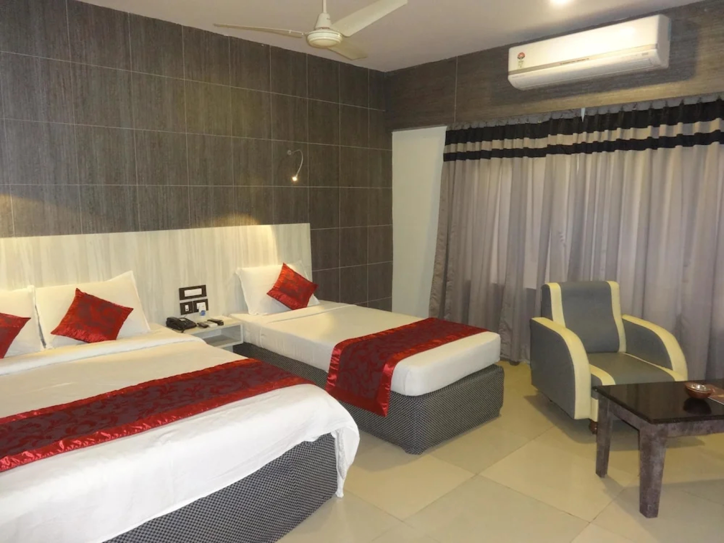 River Bay Resort