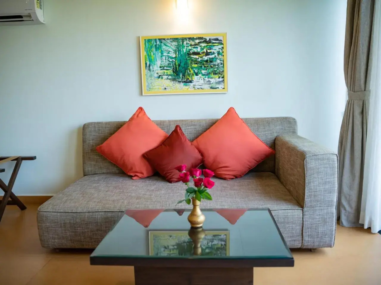 Sifrazhed's Beach Retreat