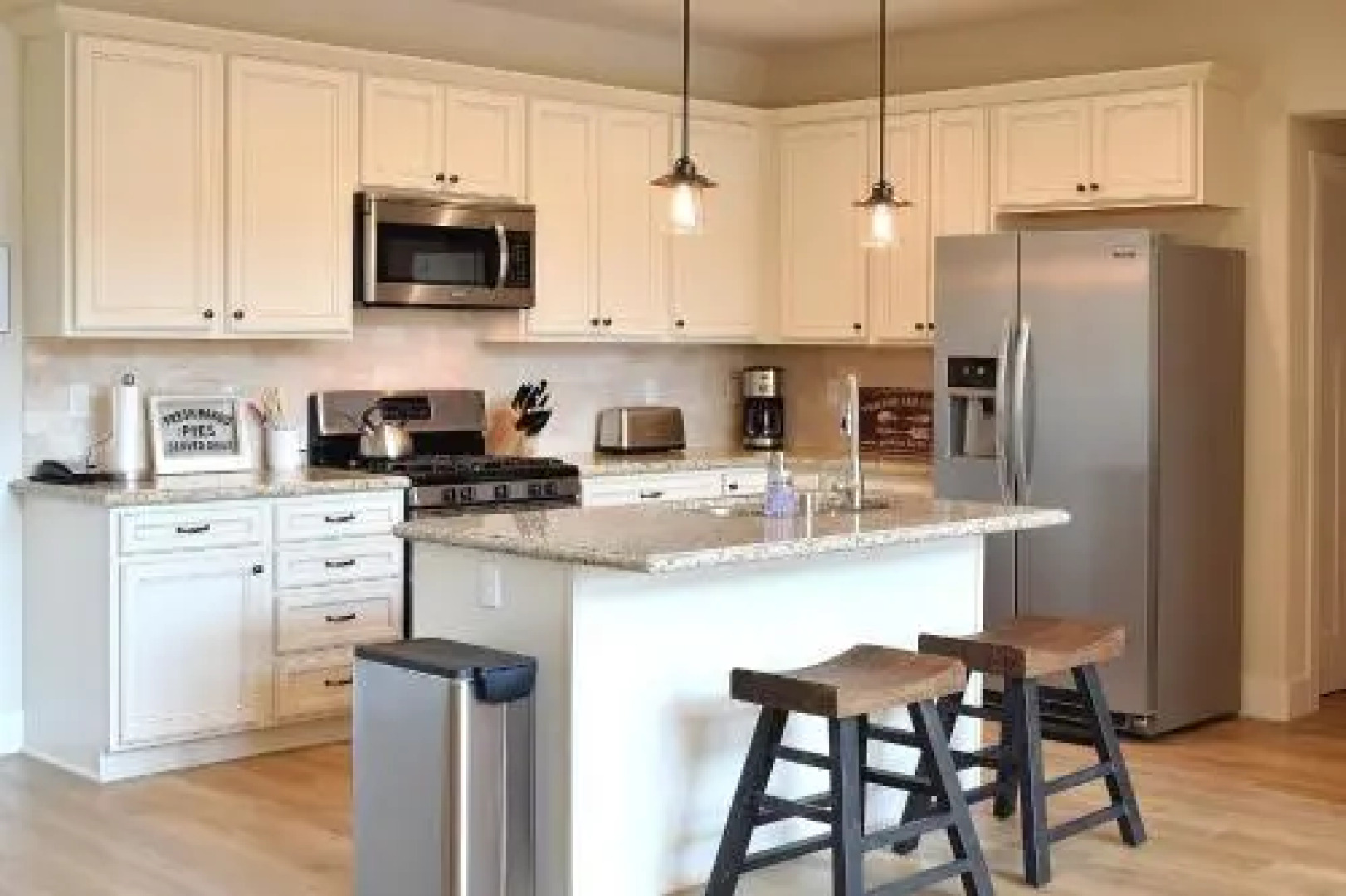 River Rock - 3BR/2BA + Loft