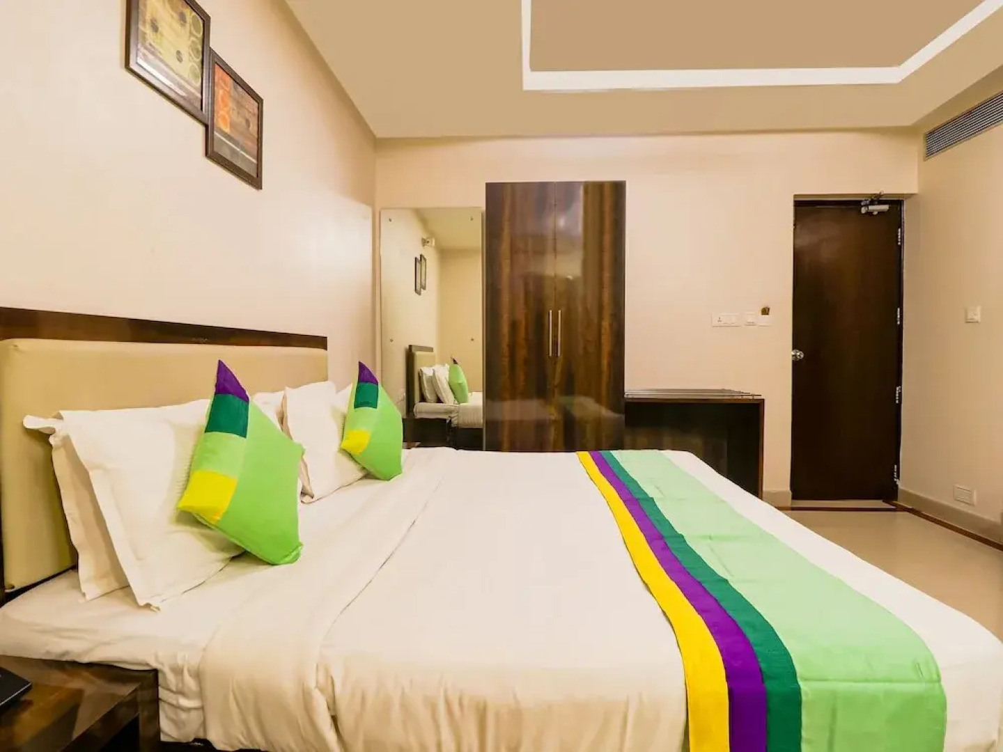 Time Square by Treebo