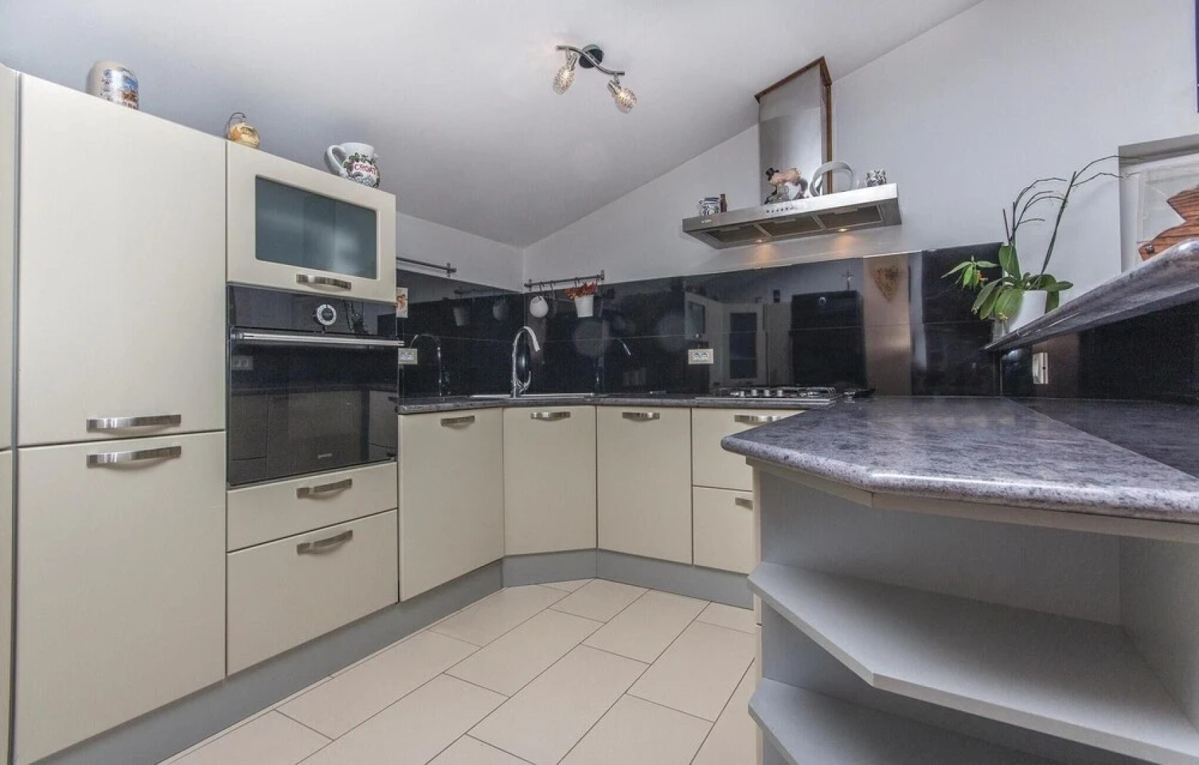 Amazing Home in Kanfanar With Wifi and 3 Bedrooms