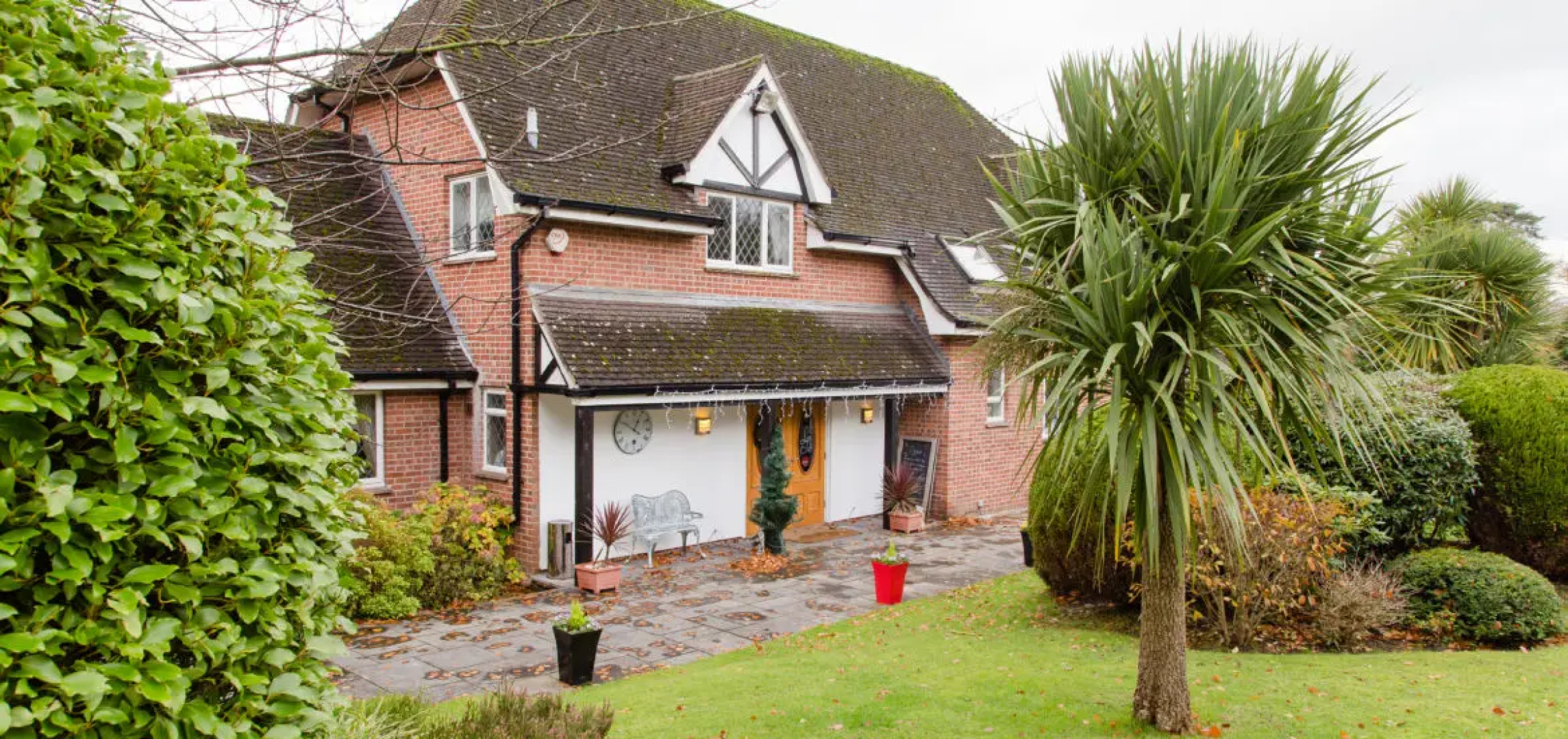 Les Bouviers Restaurant With Rooms