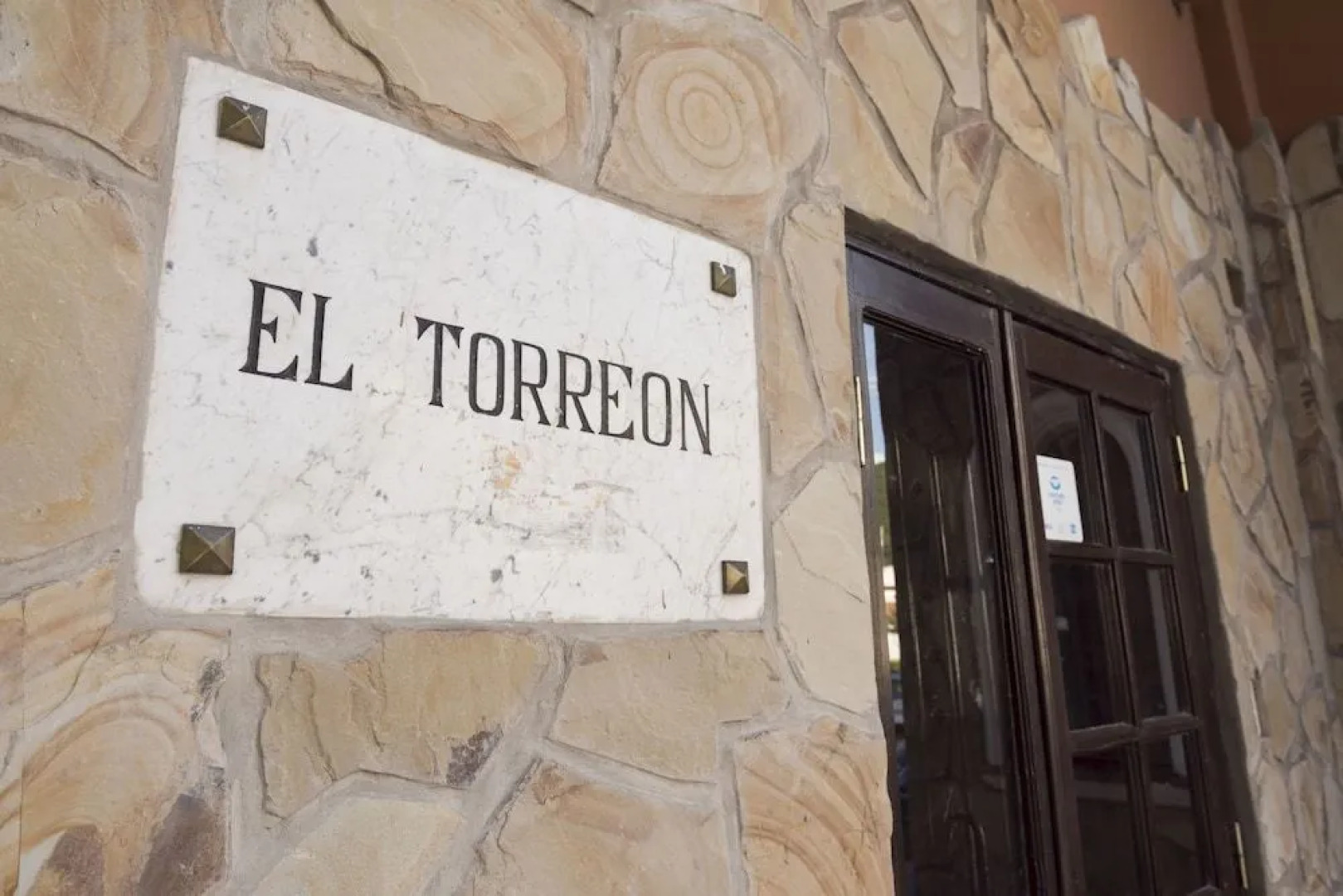 Hostal Torreon