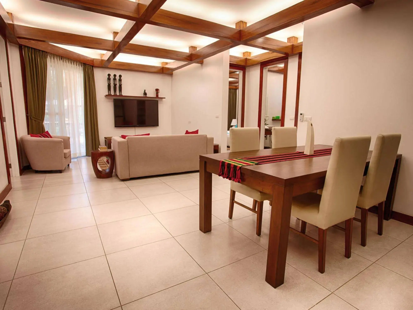 Vida Homes Condo Resort