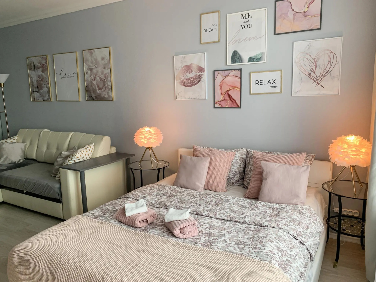 Comfort & Relax Home (Комфорт энд Релакс Хоум) на улице Константина Федина