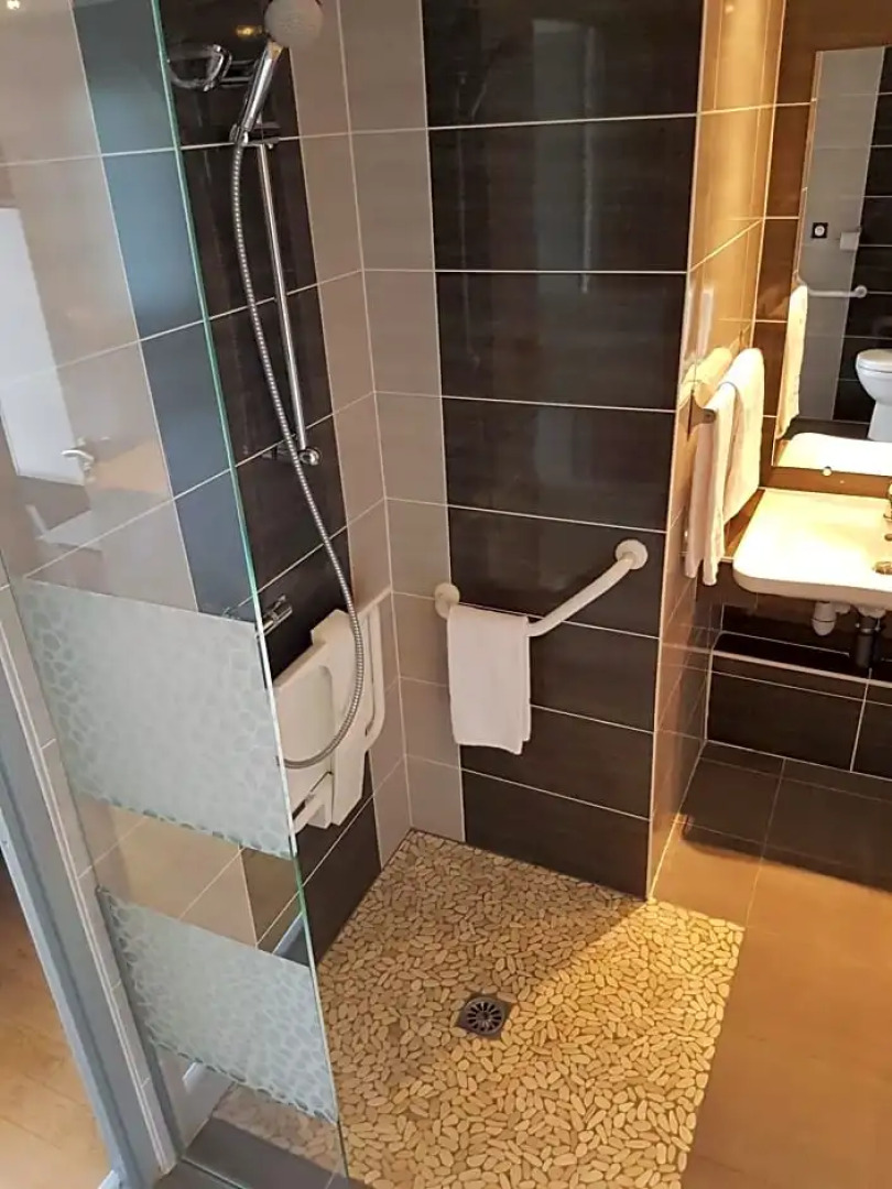 Hôtel Restaurant Les Bruyères