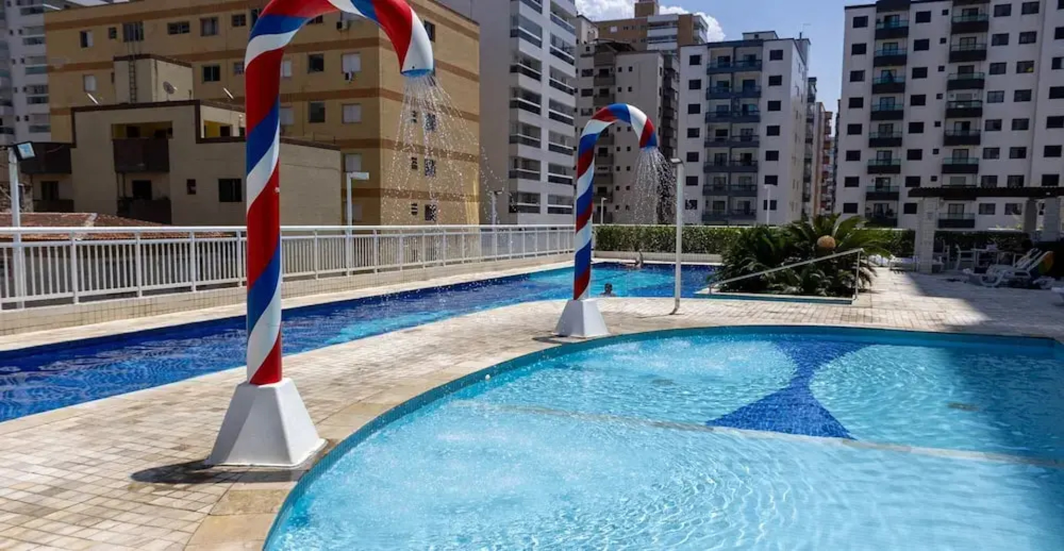 Apto Confort vel a 150m do mar Completo com Lazer