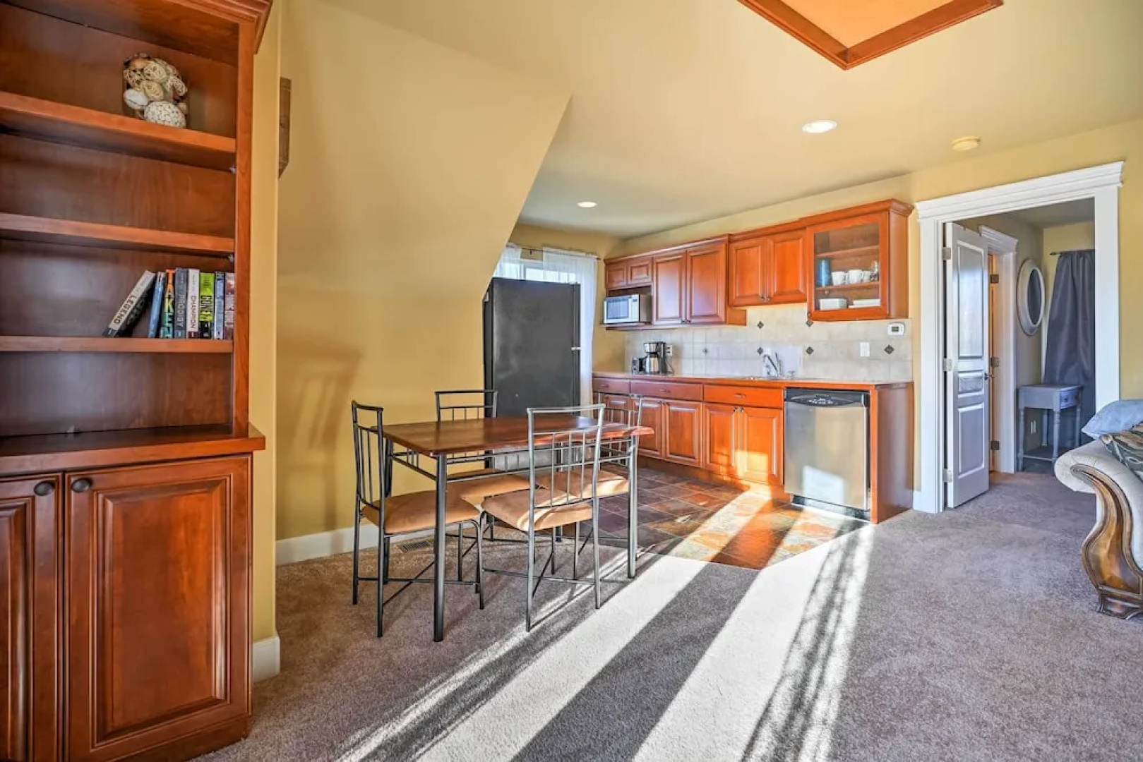 East Wenatchee Apt - 2 Miles From Columbia River!