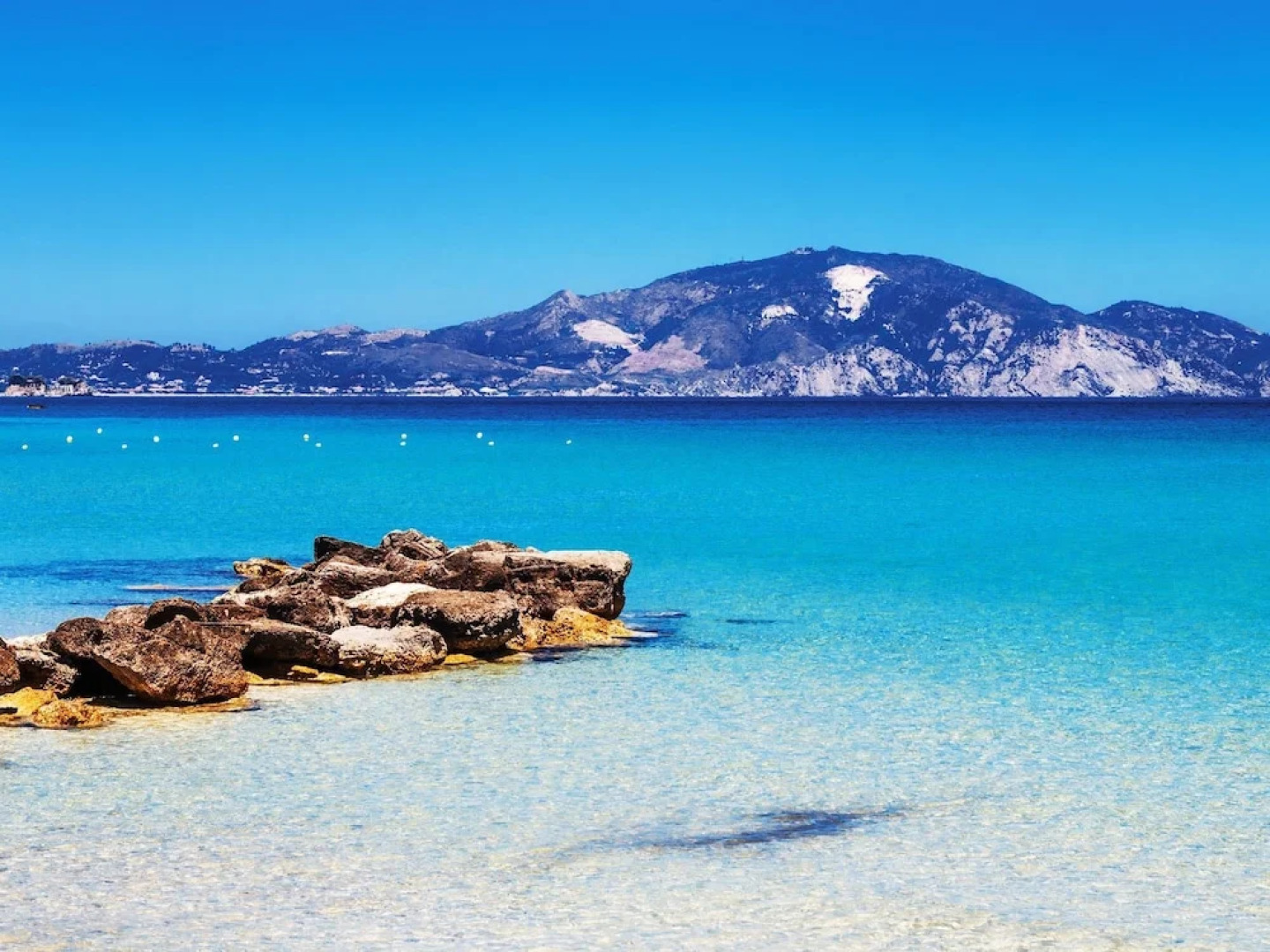 Modern Villa in Volimes with Pool And Parking