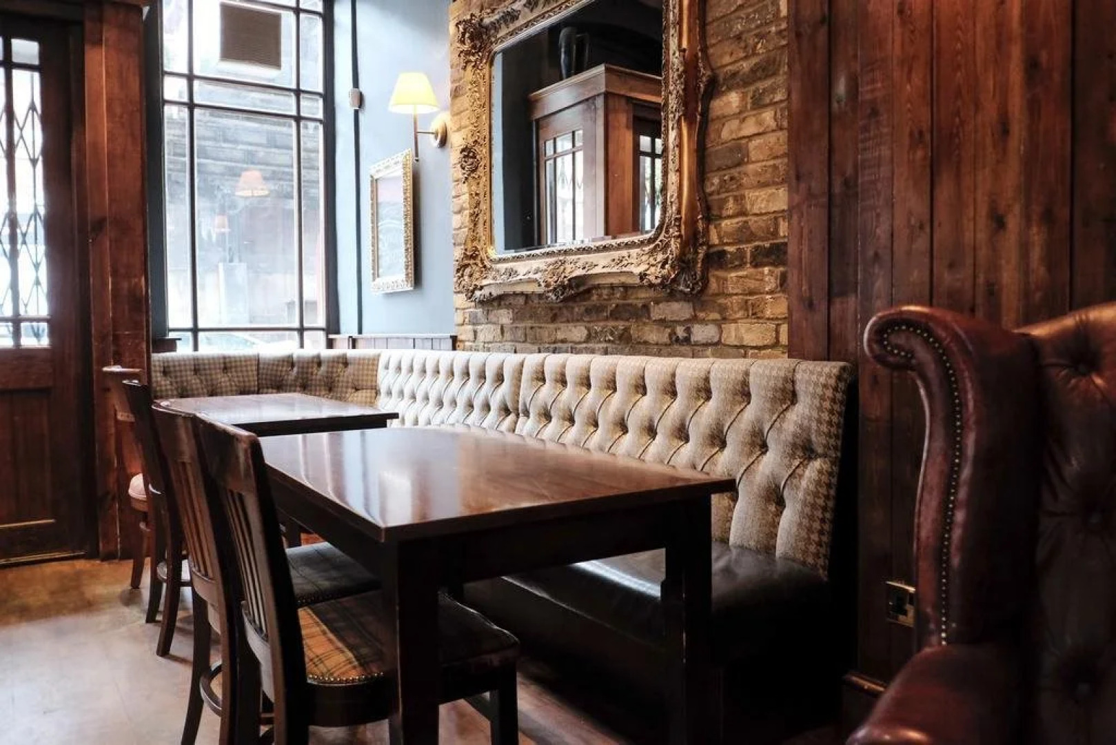 The Wellington Hotel