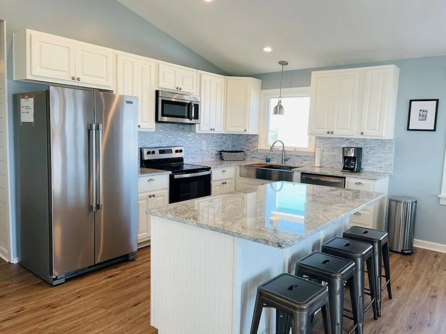 3/4 Time - 4 Br Home