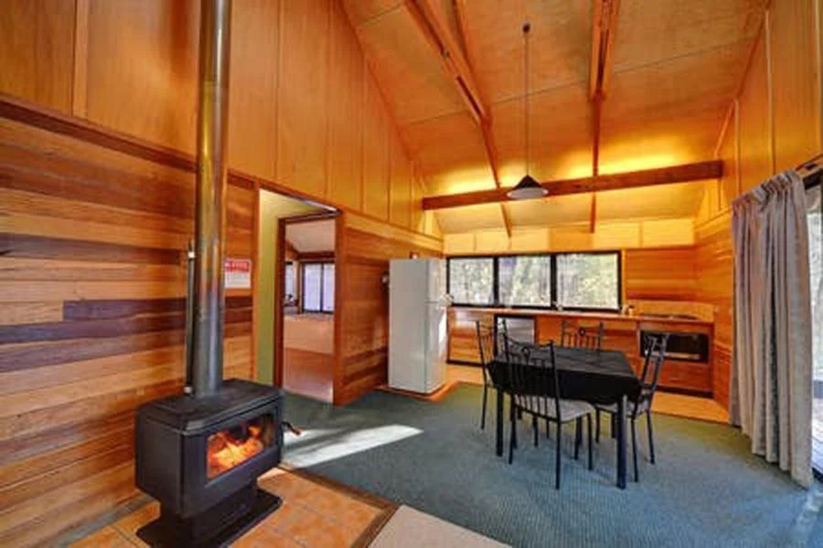 Girraween Environmental Lodge