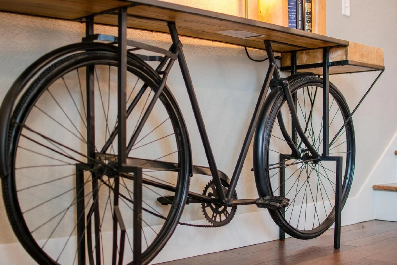 Big Blue on Main-hot Tub-less Than 1 Mi to Square