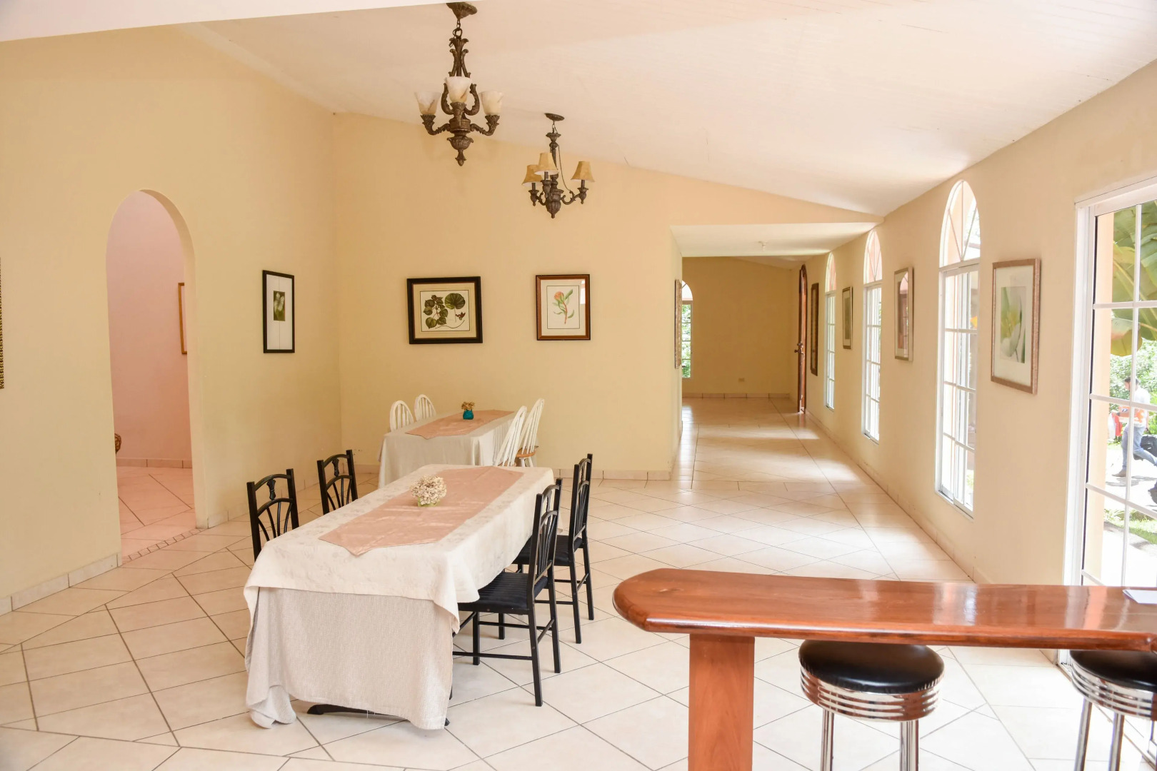 Uyuca Vista Family Villa