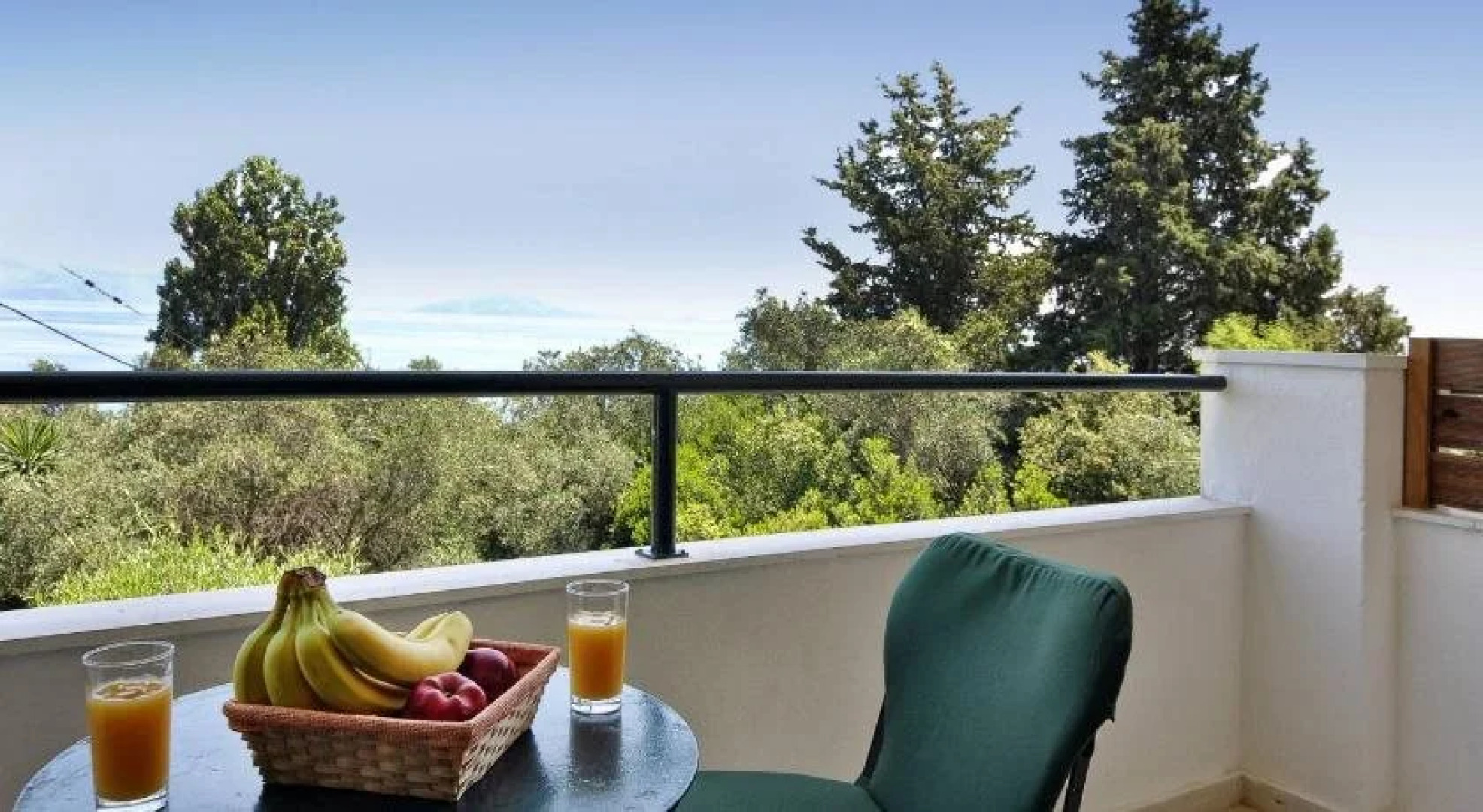 Veroniki Studios & Apartments