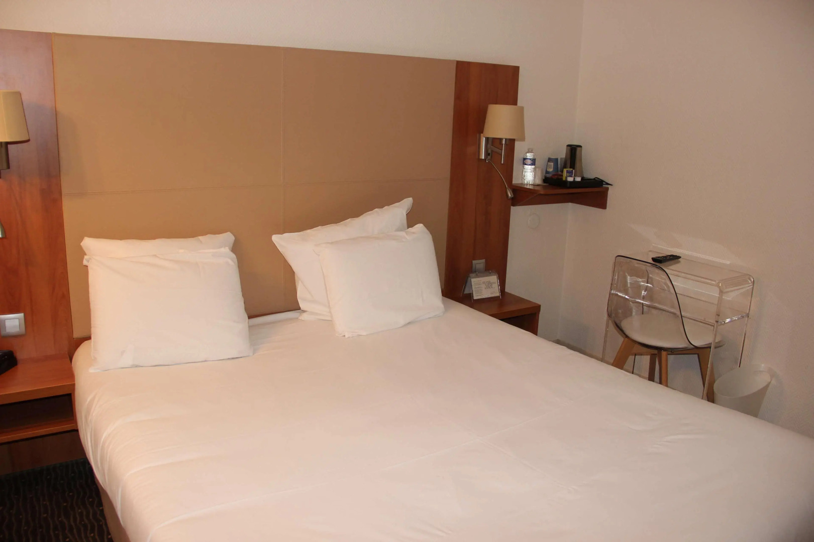 Hôtel Kyriad Saint Quentin en Yvelines - Montigny