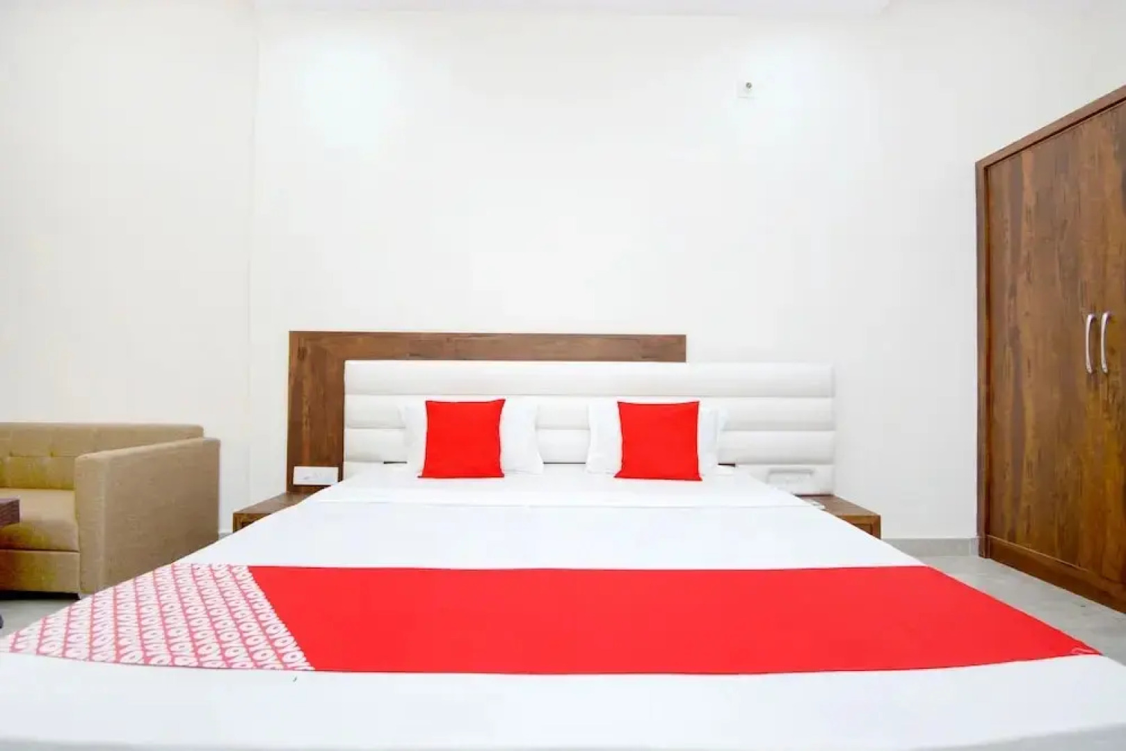 Riverview Health Resort By OYO Rooms