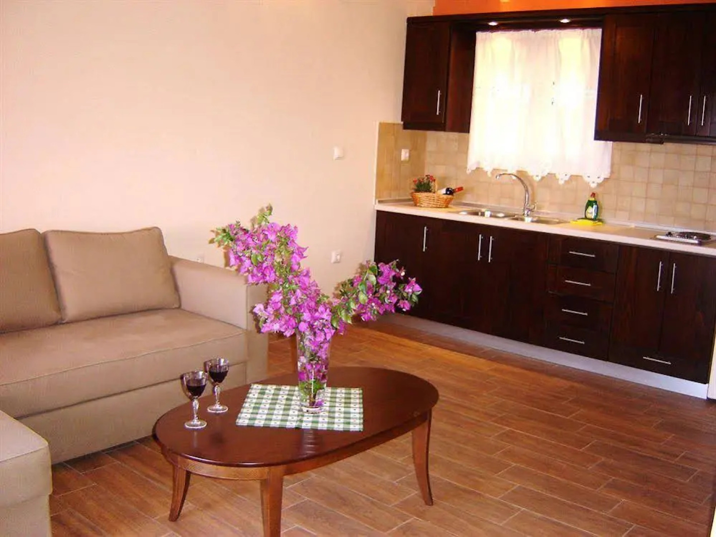 Vassilis Guest House
