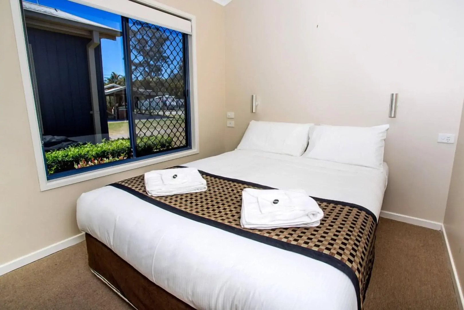 Reflections Ferry Reserve - Holiday Park