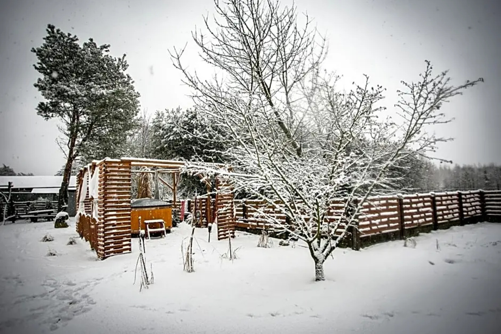 Ranczo W Lesie - Domki Z Jacuzzi