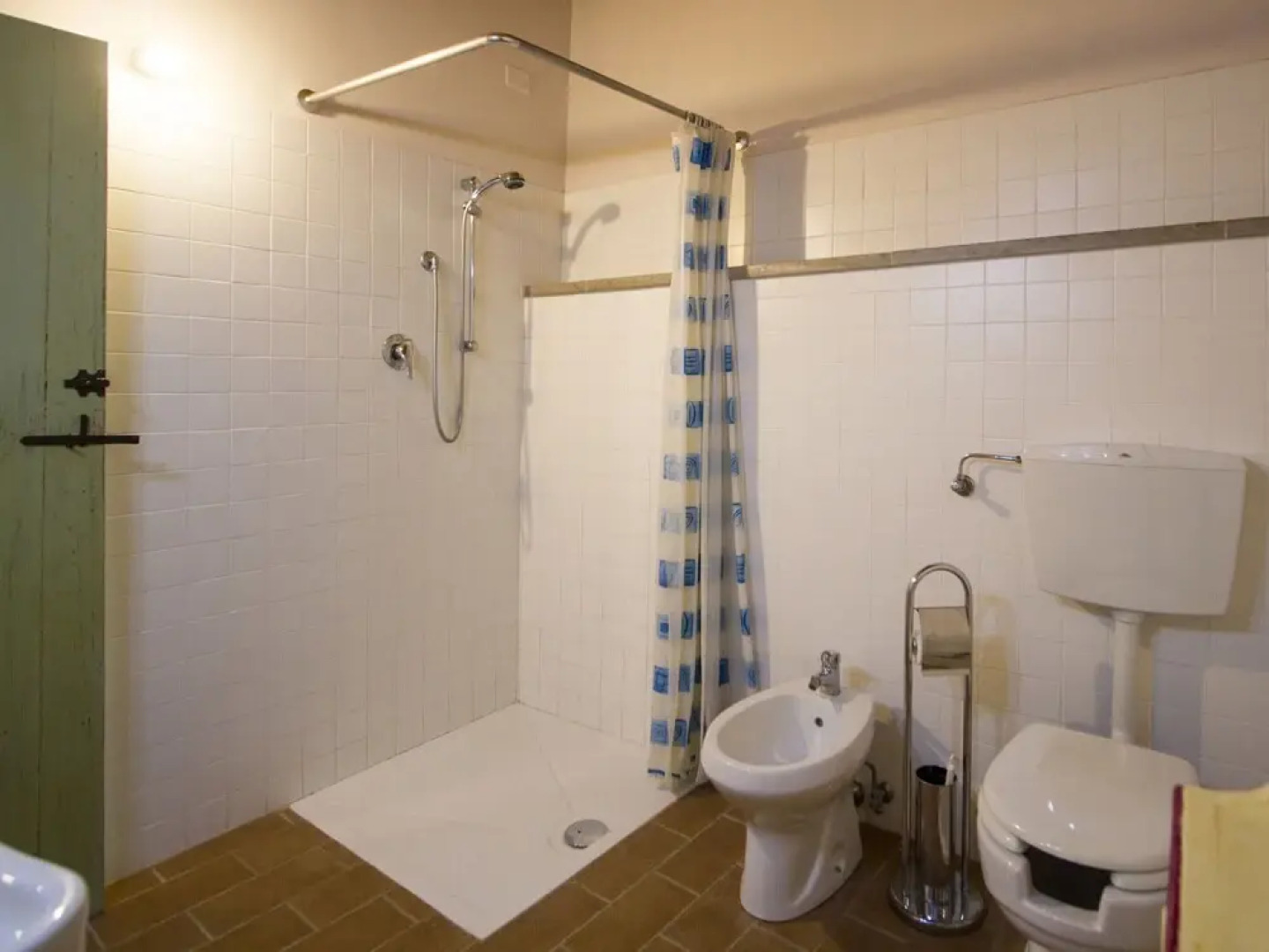 Graceful Holiday Home in Acqualagna With Swimming Pool