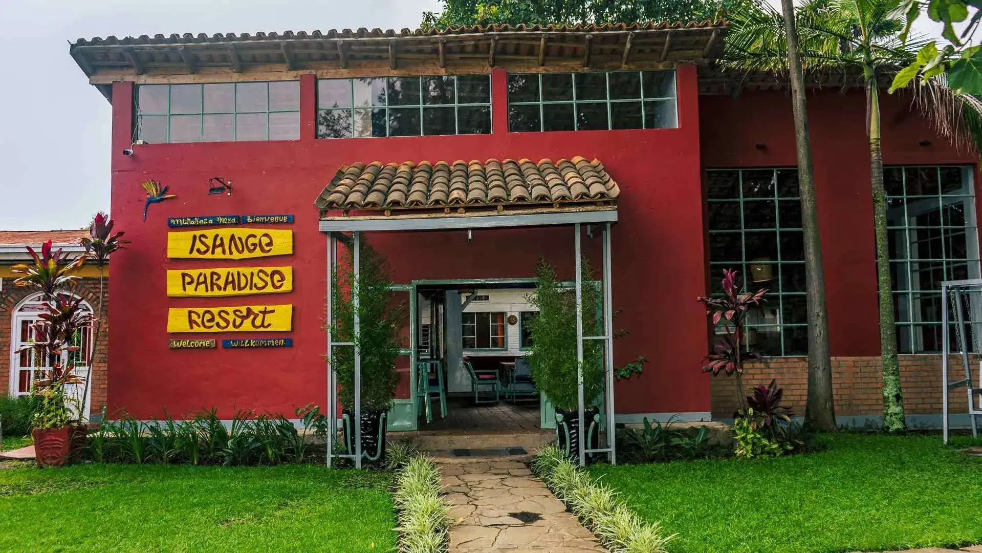 Isange Paradise Resort