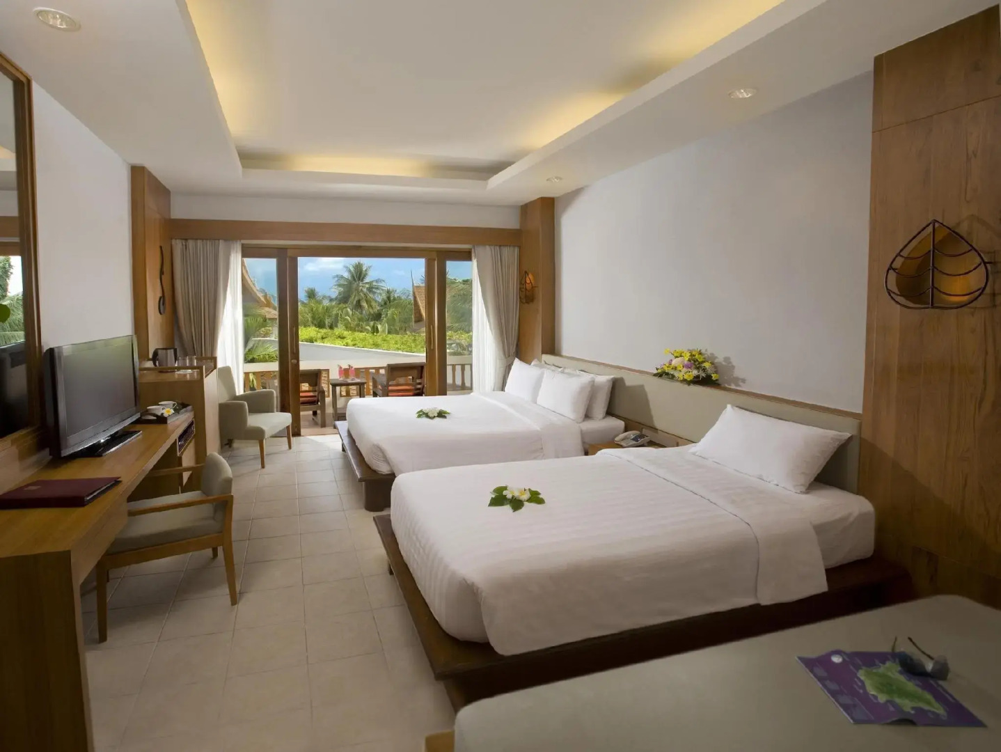 Thai House Beach Resort