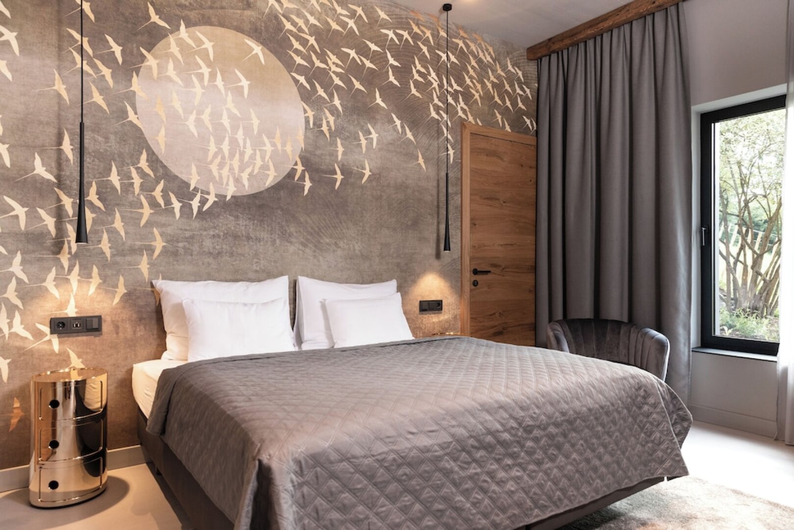 EAST GOING TRIPLE A Apartments